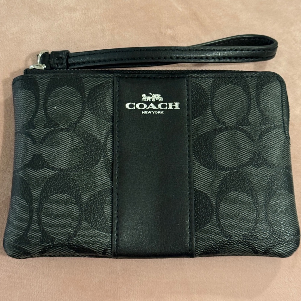 COACH SIGNATURE PVC LEATHER CORNER ZIP WRISTLET CLUTCH BAG BLACK F58035 WALLET